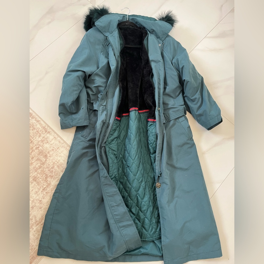 Teal green Long Hooded Coat with detachable Fur Trim - Picture 4 of 11